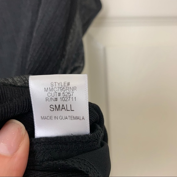 Harlow & Graham black metallic wrap drape cami S - Picture 4 of 5